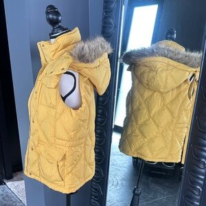 Lands' End Bright Mustard Yellow Quilted Vest with Faux Fur Hood